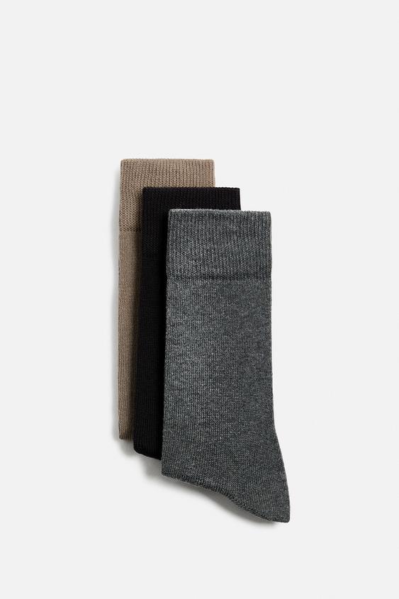 3-PACK OF MATCHING SOCKS