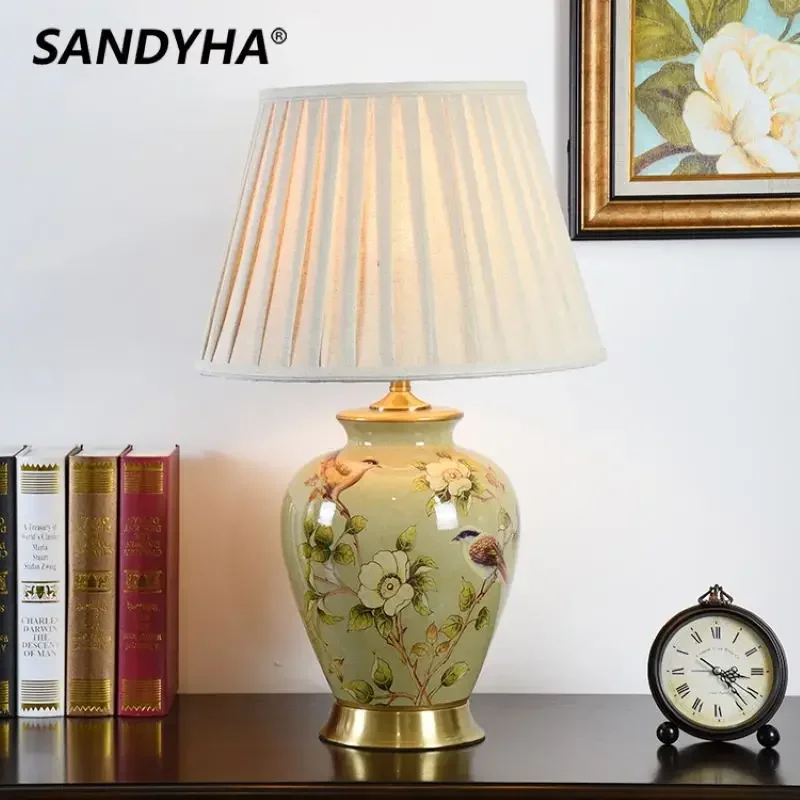 Nordic Ceramic Desk Lamp Table Lamps for Bedroom Bedside Lamp Flower Bird Pattern LED Light Fabric Lampshade Living Room Decor