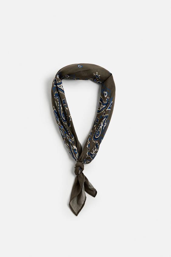 PAISLEY PRINT BANDANA