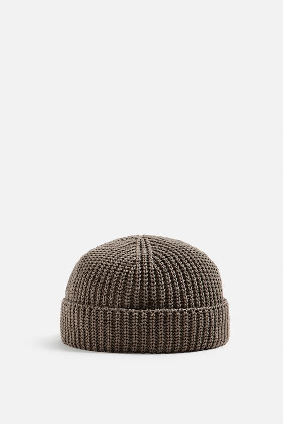 SHORT KNIT HAT