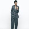 STRAIGHT CUT SHOULDER PAD BLAZER